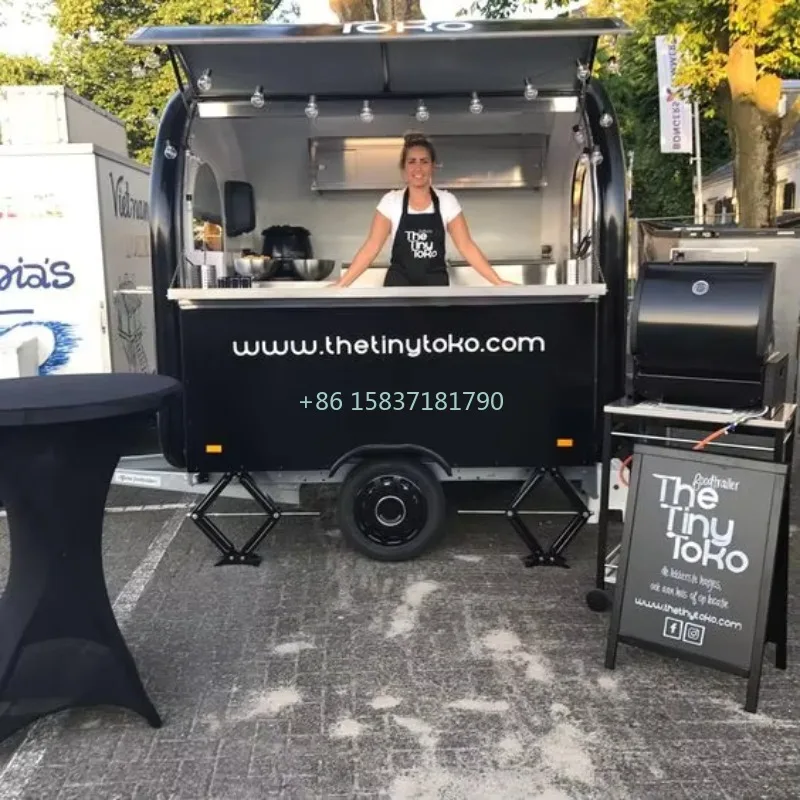 Food Snacks That Are Black - Petite remorque de food truck noire