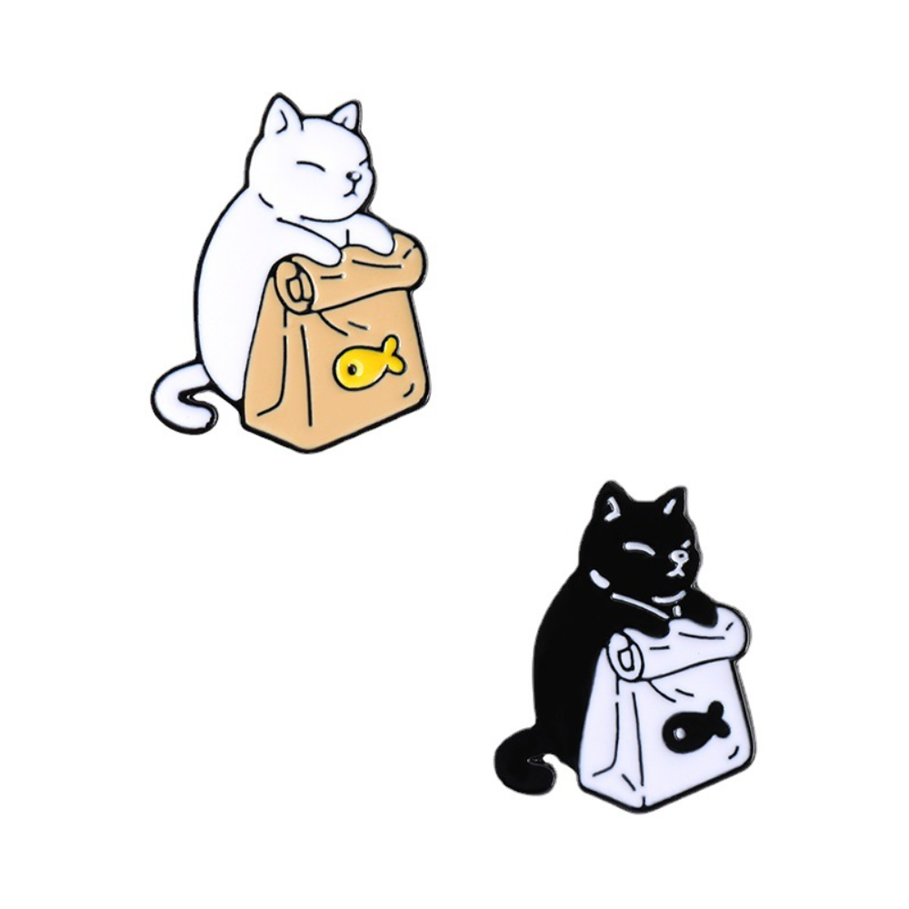 Food Snacks That Are Black - Badge Animal chat noir et blanc