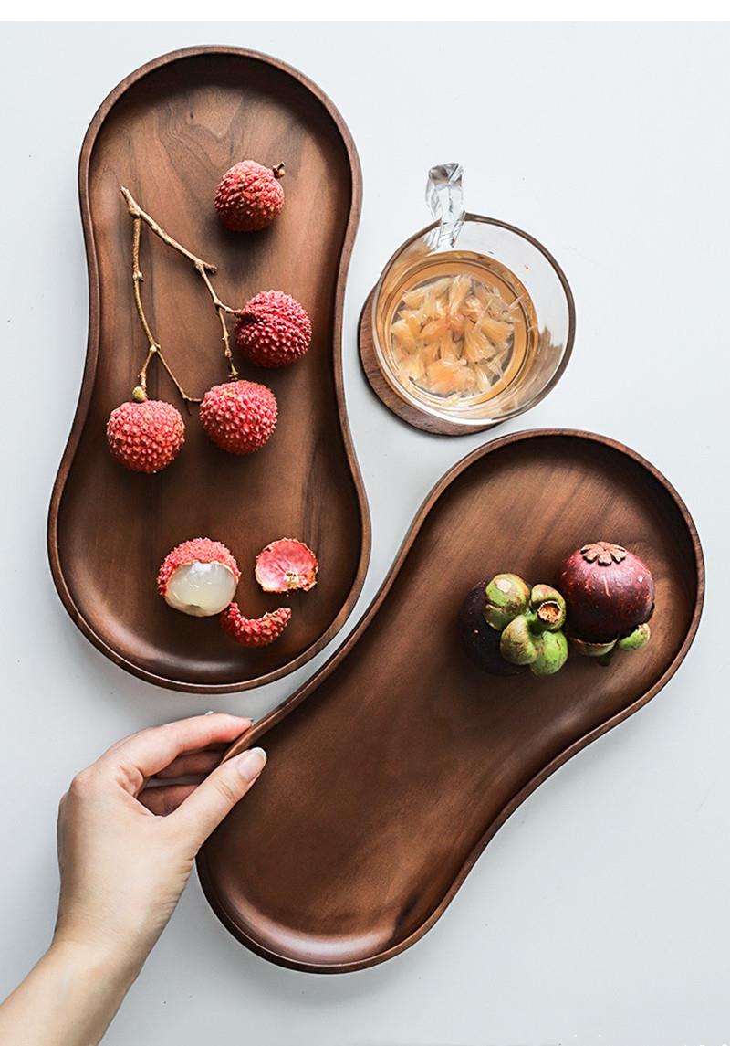Food Snacks That Are Black - Plateau en bois massif pur noyer